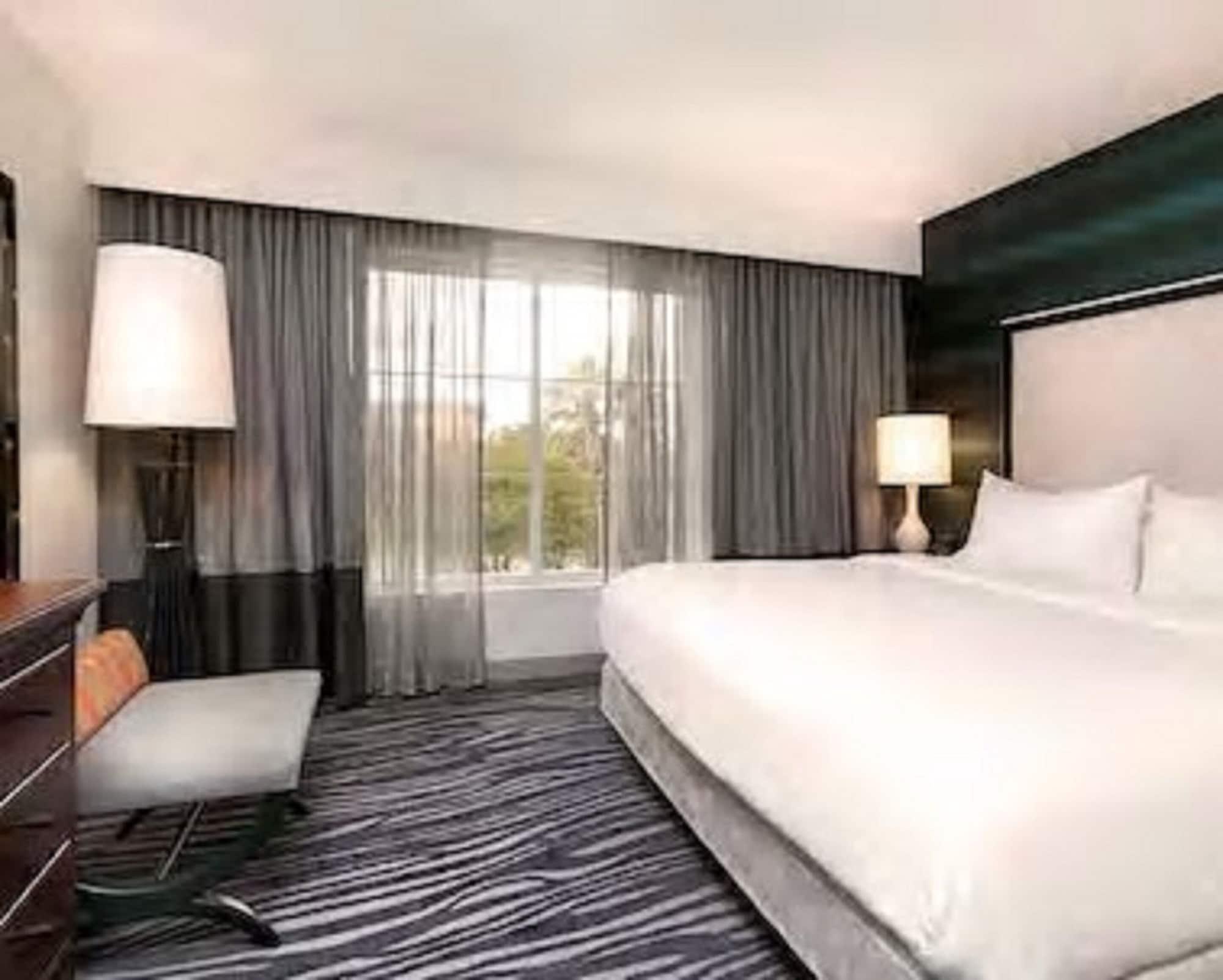 Embassy Suites By Hilton Orlando Airport Dış mekan fotoğraf