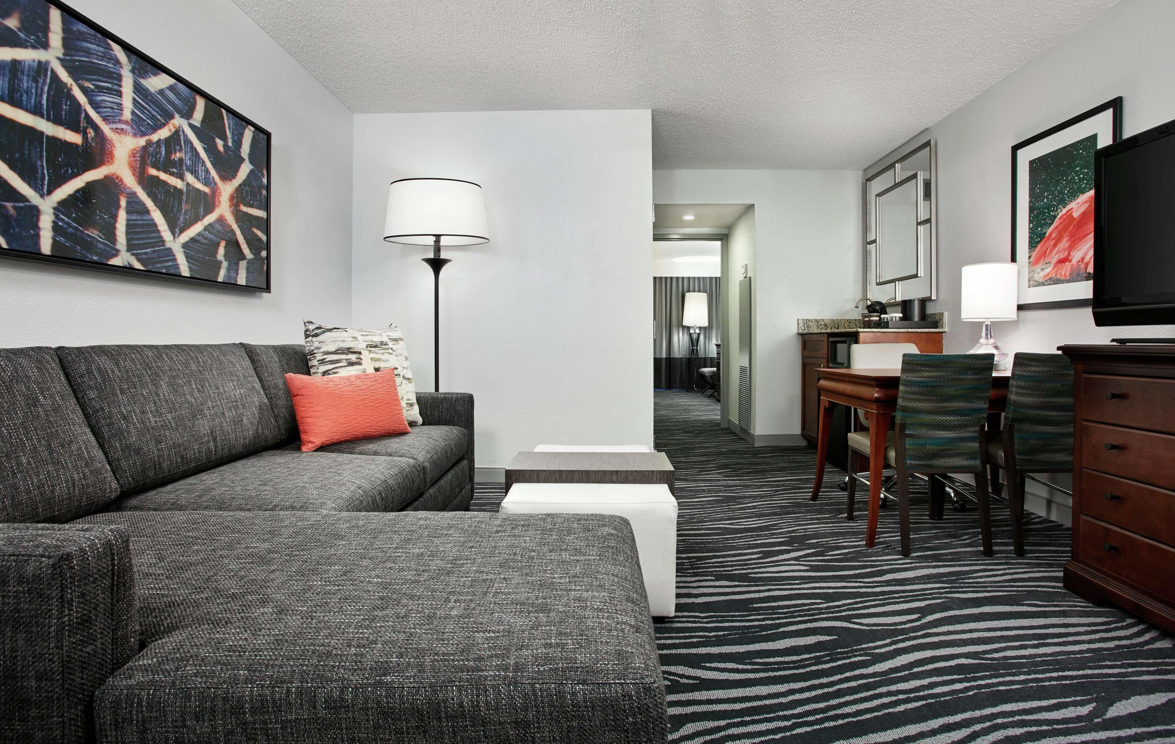 Embassy Suites By Hilton Orlando Airport Dış mekan fotoğraf