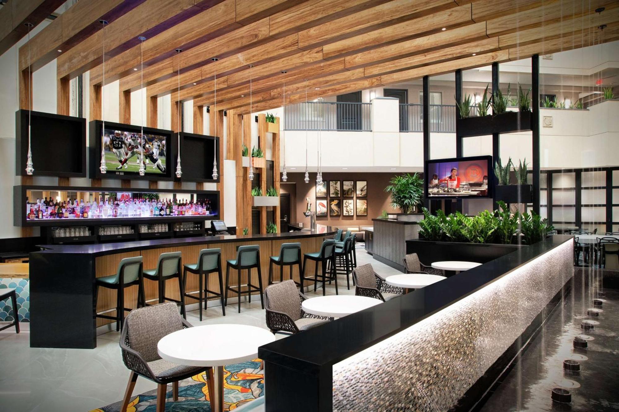 Embassy Suites By Hilton Orlando Airport Dış mekan fotoğraf