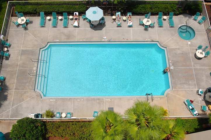 Embassy Suites By Hilton Orlando Airport Konforlar fotoğraf