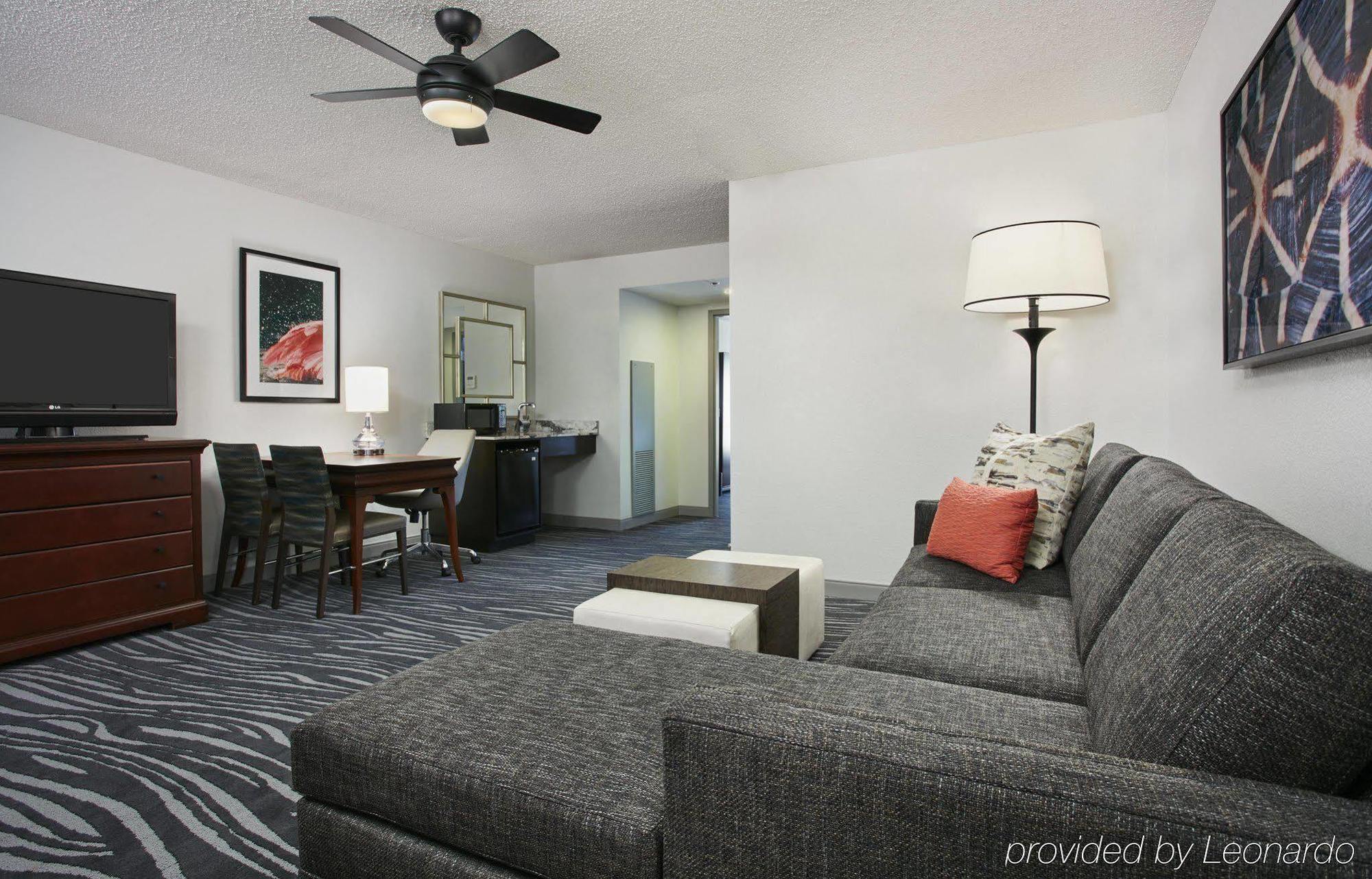Embassy Suites By Hilton Orlando Airport Dış mekan fotoğraf