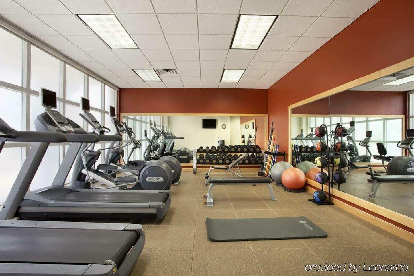 Embassy Suites By Hilton Orlando Airport Dış mekan fotoğraf